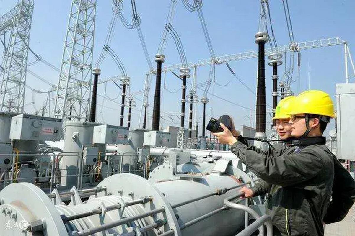 四大企業(yè)招聘要求一覽:  國(guó)家電網(wǎng):科研崗要求碩士以上學(xué)歷 茅臺(tái):本地