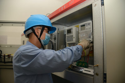 國網(wǎng)余姚市供電公司:不停電作業(yè),撐起醫(yī)院用電&ldquo;保護傘&rdquo;